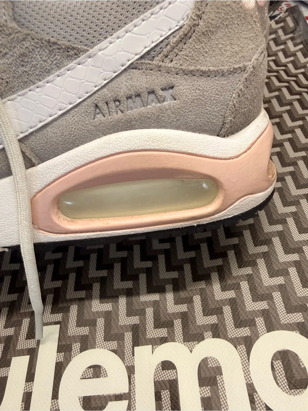 Nike Women's Light Gray & Pale Pink Air-Enhanced Running Sneakers